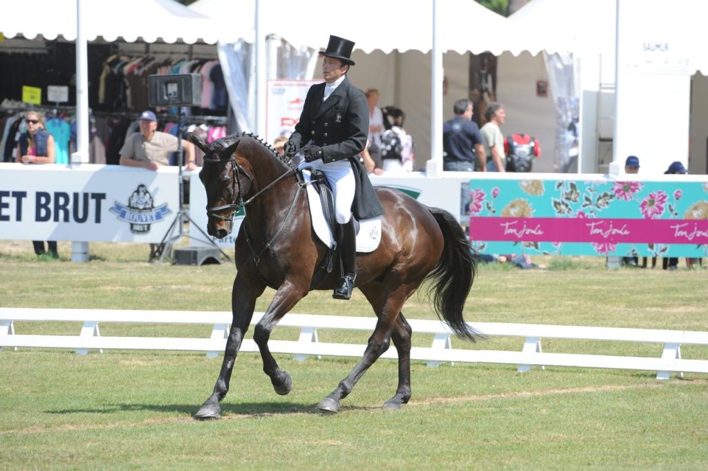 Saumur : Aurélien Kahn en tête du CCI***