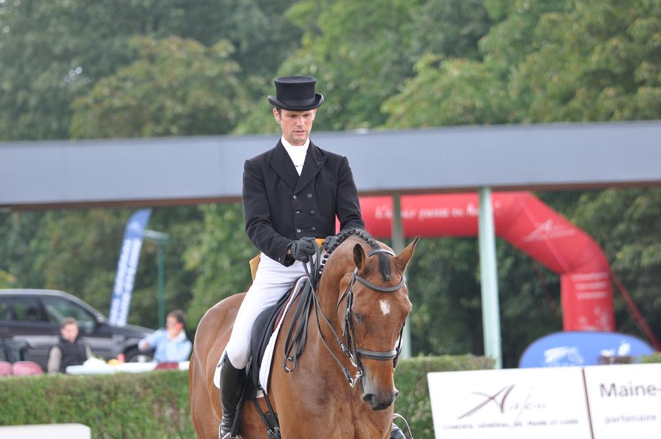 Nicolas Touzaint en concours