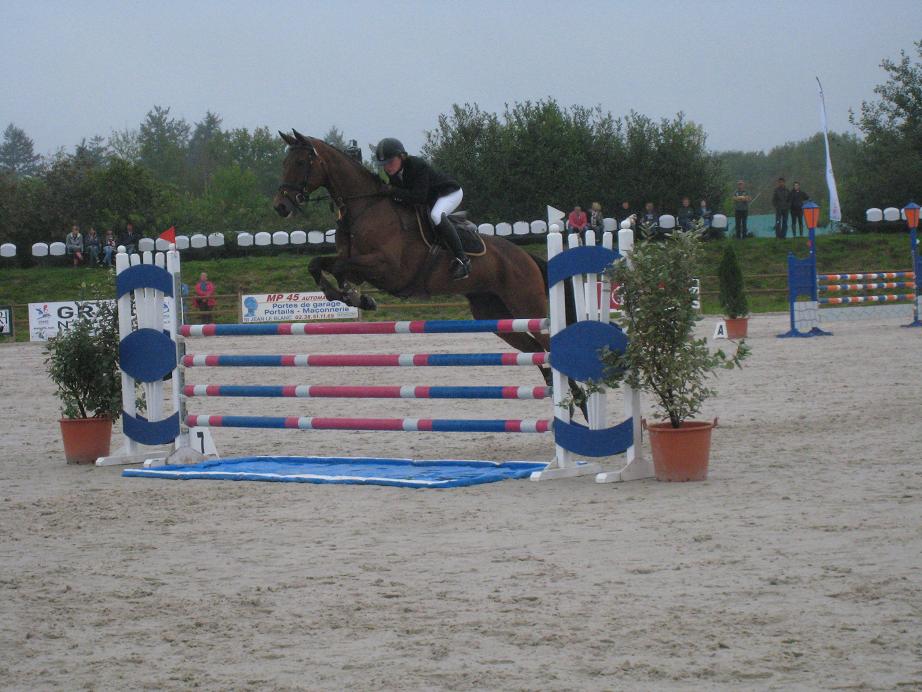 Sandillon : Caroline Chadelat remporte le CIC**