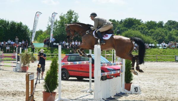 Sandillon : victoire de Donatien Schauly!