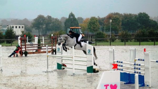 Lignières : Maxime Livio dans le CIC* et Juliane Souweine dans les 7 ans