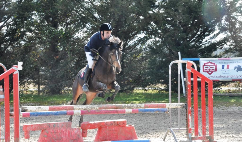 Didier Tesson et le poney de son élevage