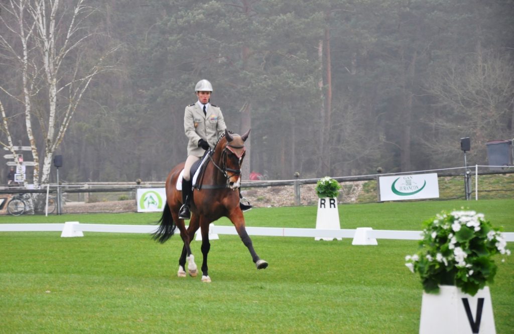 Saumur : Donatien Schauly prend la tête CCI3*