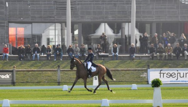 Crazy Ride : la France en tête au dressage