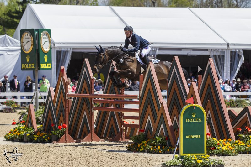 Michael Jung remporte le cross indoor de Toronto !