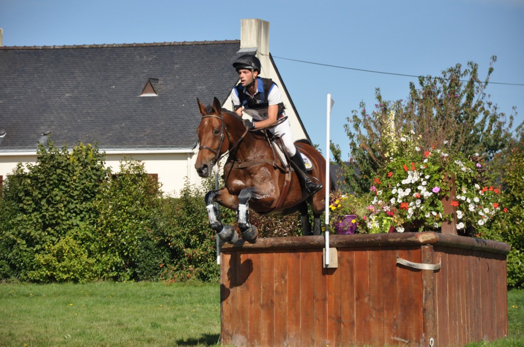 Châteaubriant : un cross difficile dans le CCI*