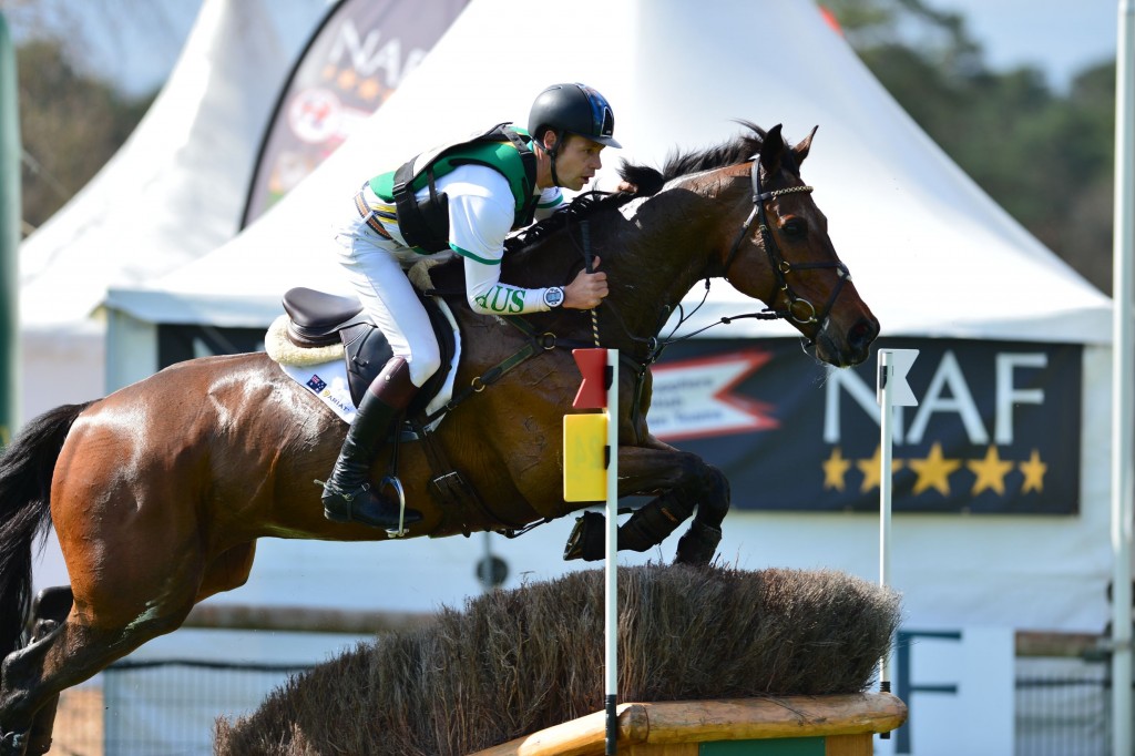 Christopher Burton trace sereinement sa route vers Tryon.