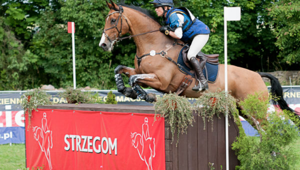 J-100 avant les Europe à Strzegom