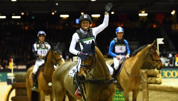 Les cavaliers au départ de Bordeaux