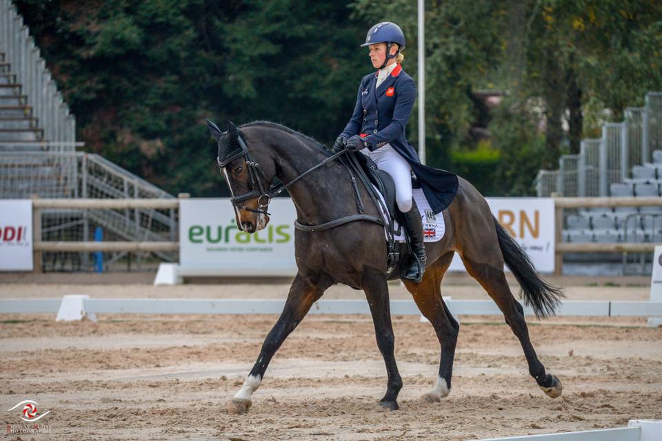 Pau : bon départ pour Izzy Taylor et Clara Loiseau