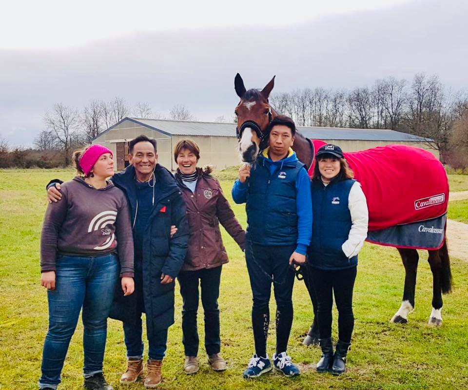 4 chevaux Français pour la Chine !