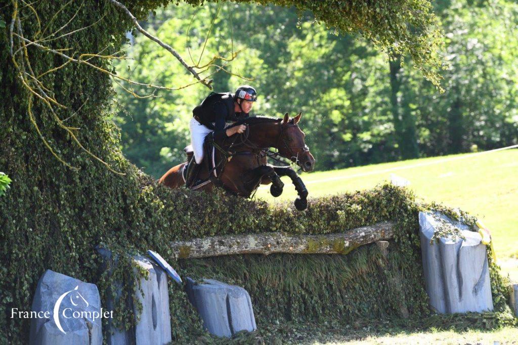 Royal Jump : les doublés d’Aurélie Riedweg et Tom Carlile