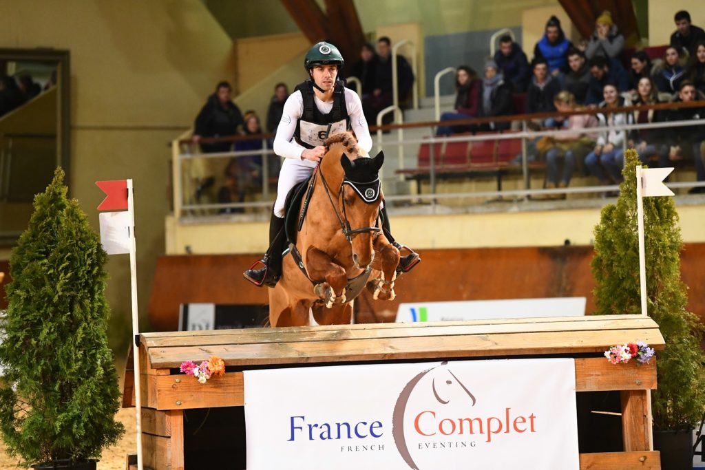 Cross Indoor Saumur : Luc Chateau s’illustre avec Propriano de l’Ebat