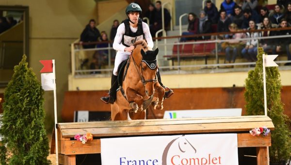 Cross Indoor Saumur : Luc Chateau s’illustre avec Propriano de l’Ebat