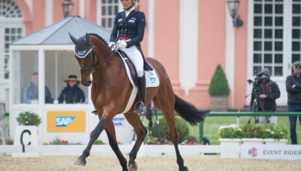 Pratoni J1 : Ingrid Klimke mène largement le CCI4*S