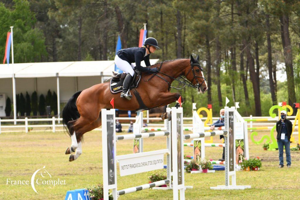 Julia Krajewski en stage au Pôle international du cheval de Deauville