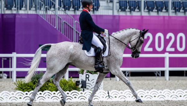 JO Tokyo : Oliver Townend leader après la première partie du dressage