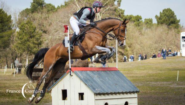 En Route pour les Mondiaux… Les Grooms parlent de leur Cavalier – Camille Coton