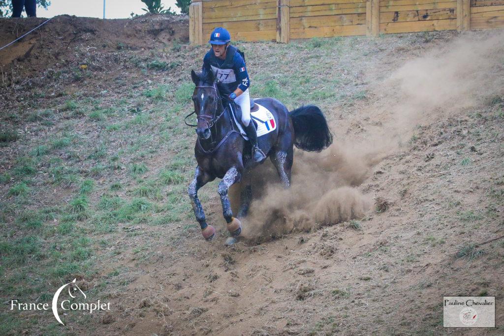 Nicolas Touzaint et Absolut Gold*HDC (P Chevalier)