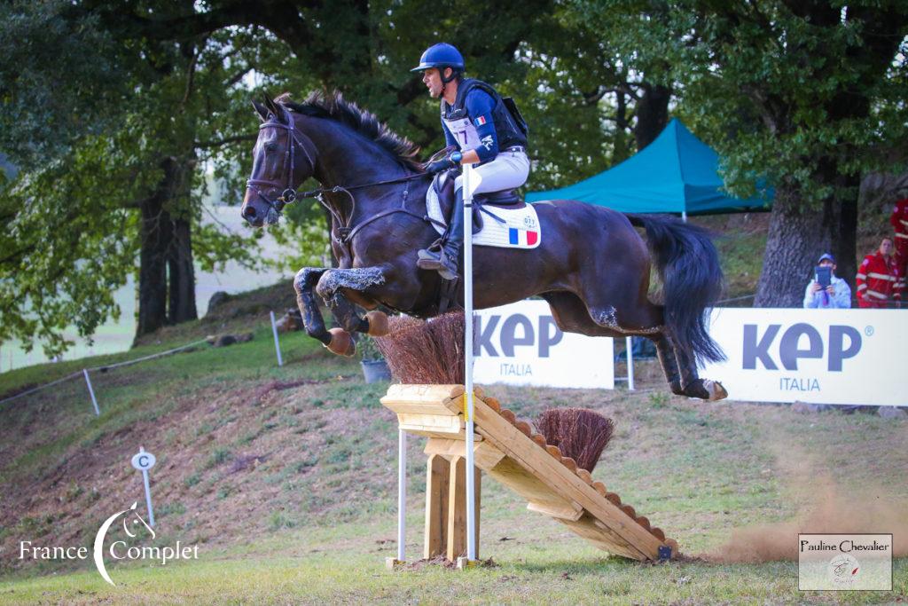 Nicolas Touzaint et Absolut Gold*HDC (P Chevalier)