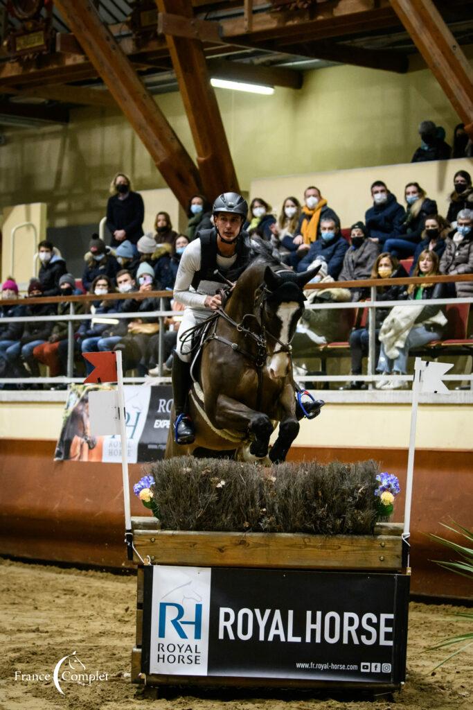 Stéphane Landois et Atos Barbotière - Cross Indoor de Saumur 2022