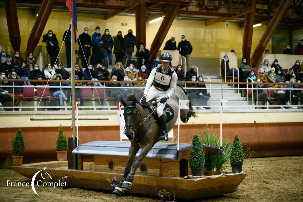 Maxime Livio et Boleybawn Prince - Cross Indoor de Saumur 2022