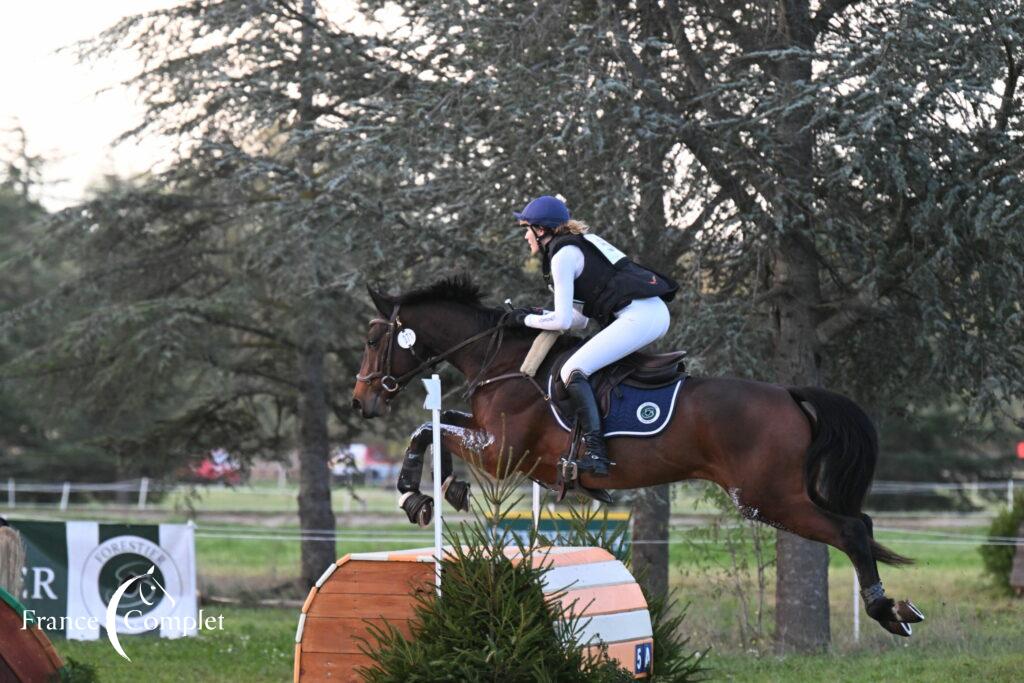 Julie SIMONET et GUYANE DES LOGES
CCI2*L, Le Pouget - Photo : P.Barki