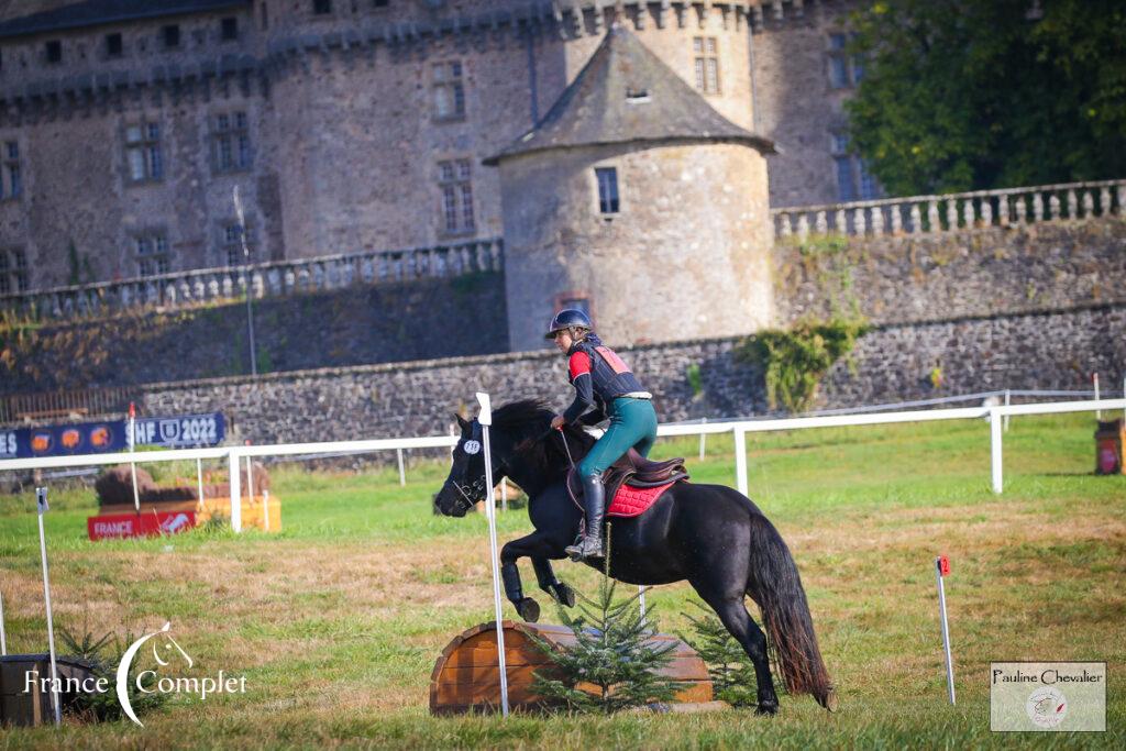 Une belle histoire de Complet : Marina et Lupo, le poney Bardigiano à la Finale de Pompadour