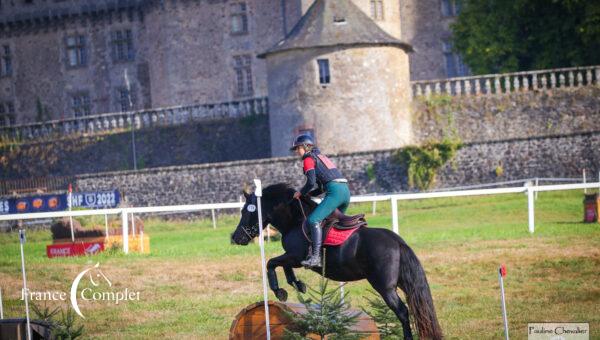 Une belle histoire de Complet : Marina et Lupo, le poney Bardigiano à la Finale de Pompadour