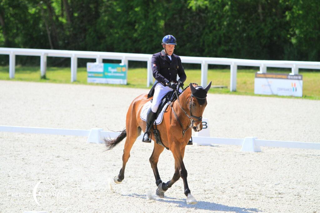 Luhmühlen : Laura Collett en tête après le dressage, « des notes en demi-teintes » pour nos français… et demain, le cross !