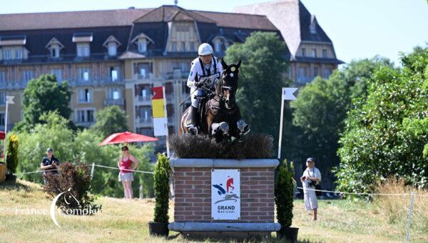 Grand National de Vittel – Nicolas Touzaint et Diabolo Menthe prennent la tête après cross