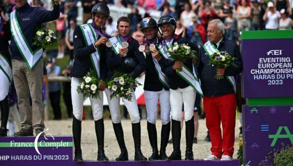 La France bronzée et six chevaux tricolores sur le podium par équipe !