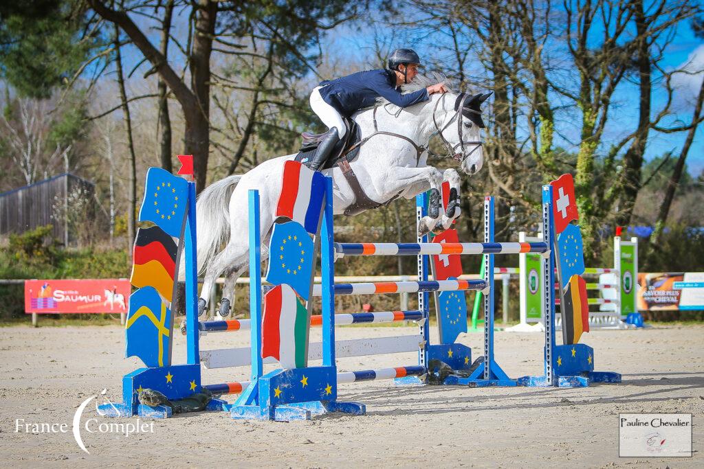 GN de Saumur : Stéphane Landois remporte la Pro Élite avec Chaman Dumontceau*Ride For Thais