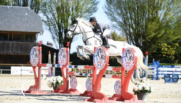 La deuxième étape de l&rsquo;amateur gold tour remportée par Stéphanie de Loynes de Fumichon et Perrine Lhermitte !